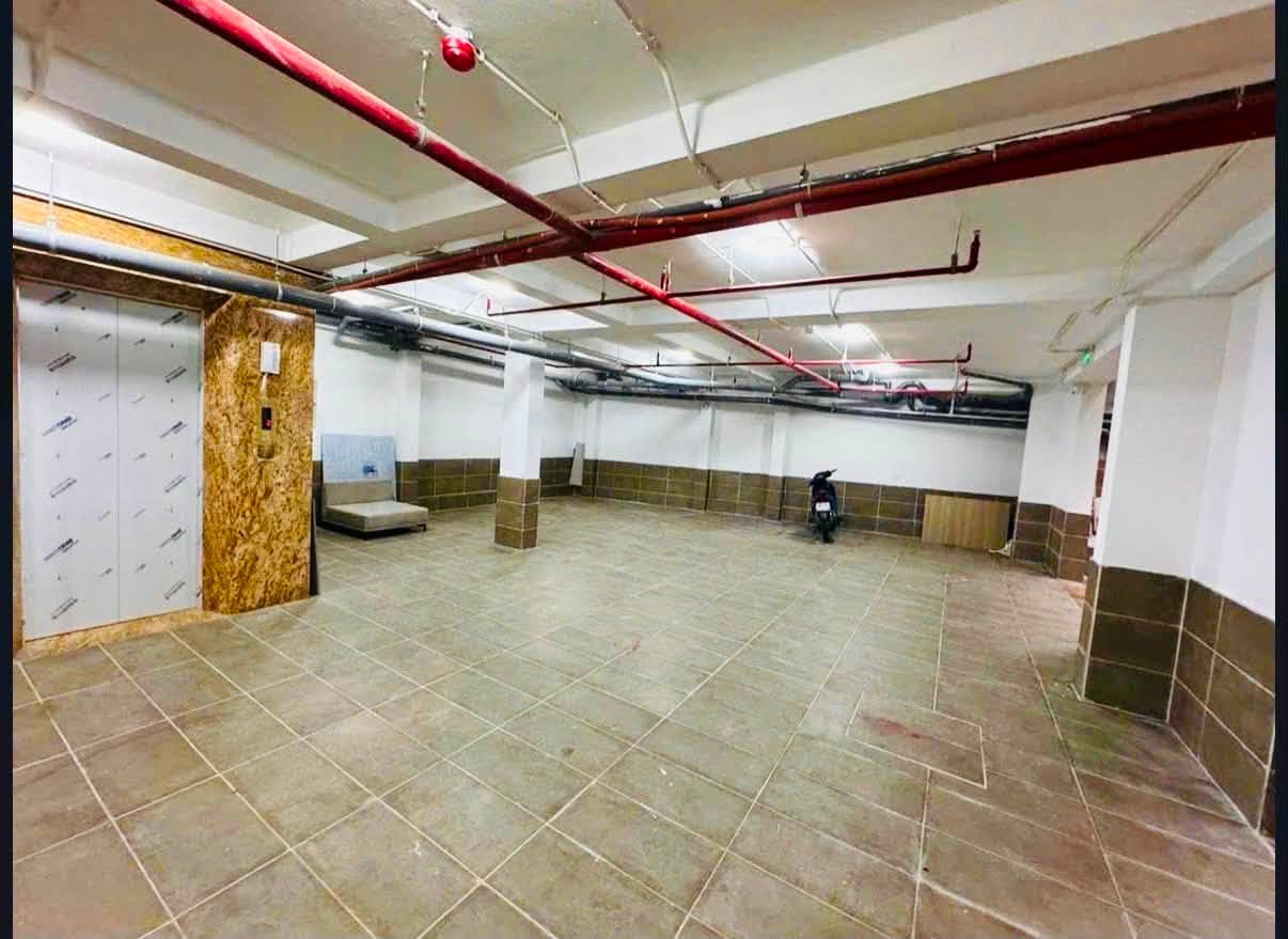 Bán Apartment Trịnh Công Sơn - Tây Hồ, 166m², 8 tầng, 69 tỷ